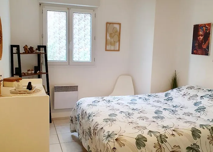 Les Mimosas Lägenhet Gargenville